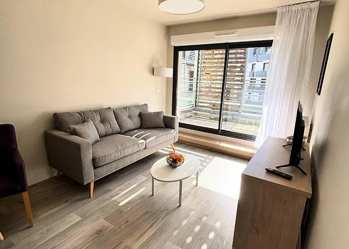 Zenao Apartahotel Cenon